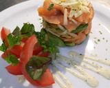 Foto del paso 4 de la receta: Tartaro de Salmón Ahumado, Palta y queso Parmesano