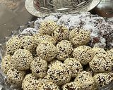 صورة لخطوة 3 من وصفة كرات التمر
