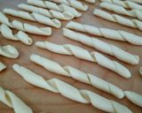Foto del passaggio 2 della ricetta Fusilli di semola con pesto alla rucola e noci