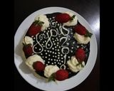 A picture of step 10 of Chocolate cake with chocolate ganache and whipped cream icing.