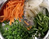 Spicy garlic squid রেসিপির ধাপ 2 ছবি