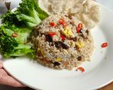 Gambar langkah 9 resipi Nasi Goreng Daging.