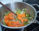 【早午餐】愛爾蘭燉肉腸的食譜步驟3照片