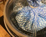A picture of step 2 of Labneh.
