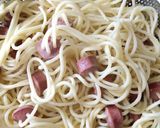 A picture of step 1 of Sausage Spaghetti.