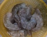 Foto del paso 1 de la receta: Camarones al mojo de ajo