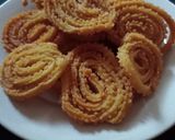 ચોખા ના લોટ ની ચકરી (Rice Flour Chakri Recipe In Gujarati) રેસીપી સ્ટેપ6ફોટો