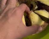 Foto langkah ke 7 dari resep Bolu Marmer Kukus.