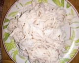 A picture of step 2 of Hariyali chicken sandwich.