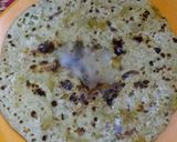 A picture of step 16 of Pyaaz Tamatar Ka Delecious Parantha.