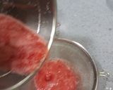 A picture of step 2 of Watermelon & pomegranate lemonade.