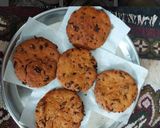 A picture of step 3 of Madur vada.
