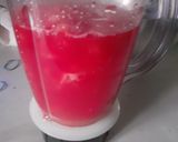 A picture of step 2 of Water melon juice.