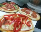 Foto del paso 6 de la receta Pizzetas individuales con gustos