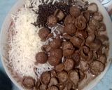 Foto langkah ke 6 dari resep Es Kepal Milo Chocolatos.