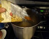 A picture of step 7 of Pasta fagoilli.