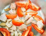 Hình bước làm 2 của món Cá Chép Om Dưa Cải Chua