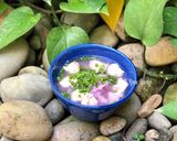 Hình bước làm 4 của món Canh Khoai Mỡ Nấu Chả Giò Sống