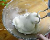 Foto langkah ke 3 dari resep Soft Sourdough Cranberry Cheese.