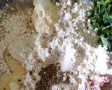 A picture of step 4 of Methi ajwain thepla.