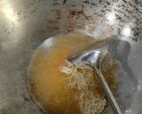 Foto langkah ke 2 dari resep Bihun jamur Enoki.