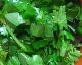 A picture of step 1 of Green Chole ki Chutney In Desi Style.