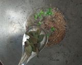 A picture of step 2 of Puffed Rice Murmara Chatpati.