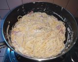 Foto langkah ke 5 dari resep Spaghetti Alfredo.
