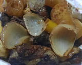 Foto del paso 7 de la receta: Tira de asado con papa y cebolla (al horno en bolsa)