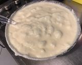 Une image de l'étape 5 de Gâteau soufflé aux yaourts et pétales de rose.