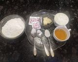 A picture of step 1 of Cheesy Paneer Potlis.
