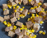 Foto del paso 1 de la receta: Arroz frito con pitaya