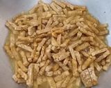 Foto langkah ke 2 dari resep Oseng tempe cabe hijau.