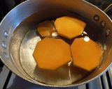 Foto del paso 3 de la receta: Medallones de calabaza al romero con filet de merluza