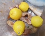 صورة لخطوة 3 من وصفة سمك مقلي قاروص