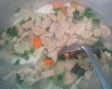 Foto langkah ke 2 dari resep (1)Sup ayam wortel bumbu jahe #seninsemangat.