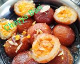 A picture of step 5 of Stuffed Gulab jam with coconut jaggery.