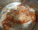 Foto del paso 5 de la receta: Paella de cigalas, gambones, colas de langostino y sepia