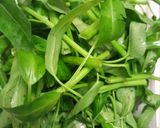 Foto langkah ke 1 dari resep Tumis kangkung terasi.