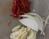 Foto langkah ke 2 dari resep Udang Sosis Saus Tiram.