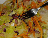 Foto del paso 2 de la receta: Ensalada primavera fácil y económica, con atún