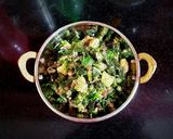 A picture of step 6 of Bhindi Shorshe/Sarson.