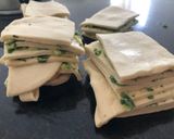 Foto del paso 4 de la receta: Pan saborizado para picadas 🍞