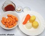 รูปขั้นตอนการทำที่ 1 ของ ไส้กรอกผัดมันฝรั่ง