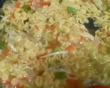 A picture of step 2 of Cheesy maggi omelet.