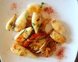 Foto del paso 3 de la receta: Chipirones a la plancha c/encebollado. 👨‍🍳👨‍🍳