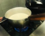 A picture of step 4 of Béchamel Sauce.