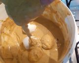 A picture of step 2 of Egg pakora.