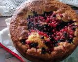 Foto del passaggio 4 della ricetta Torta ai frutti di bosco