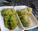 A picture of step 3 of Sohanjna alu matar(Indian horseradish with potato and peas).